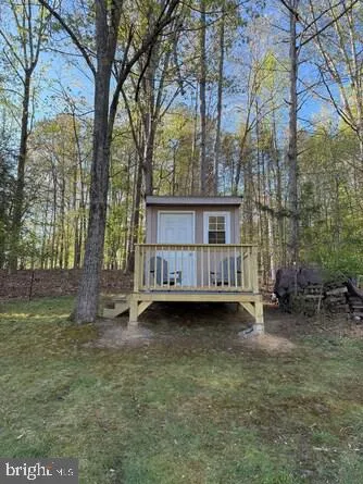 $3,800 | 190 Bear Castle Drive, Bumpass, VA 23024