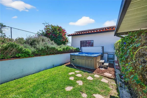 $1,050,000 | 1638 Scooter Lane, Fallbrook, CA 92028