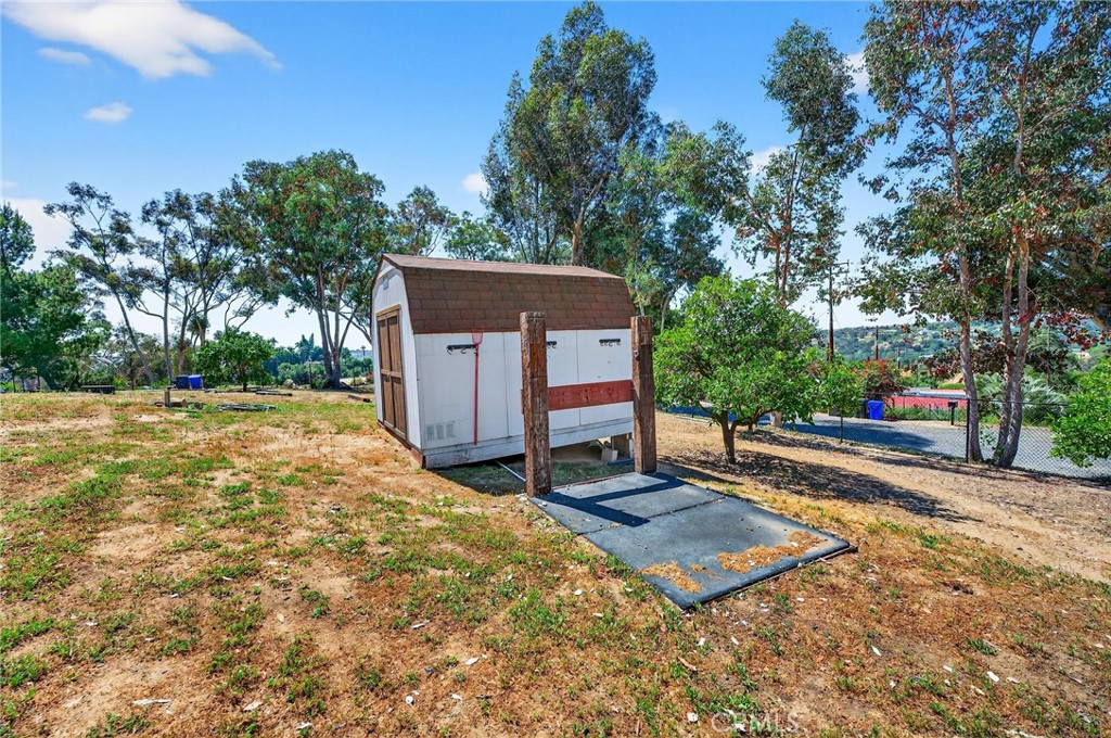 1638 Scooter Lane Fallbrook, CA 92028 - Photo 53 of 69 Garage Office