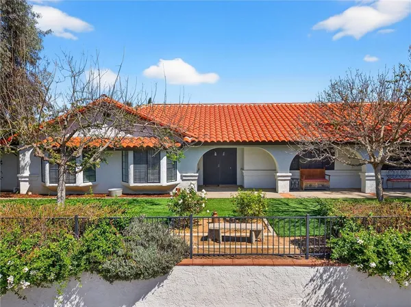 $1,050,000 | 1638 Scooter Lane, Fallbrook, CA 92028