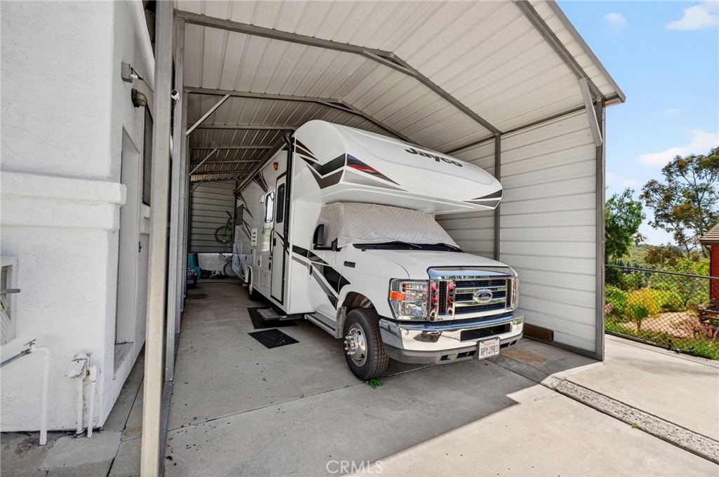 1638 Scooter Lane Fallbrook, CA 92028 - Photo 62 of 69 RV Parking