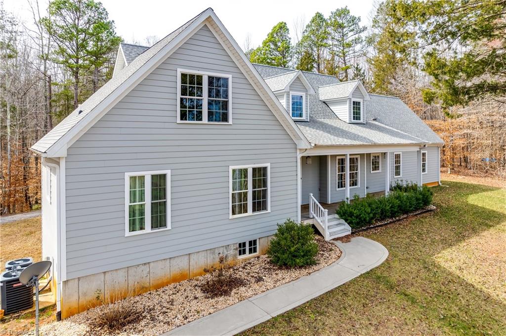 498 Godbey Road Mocksville, NC 27028 - Photo 2 of 46 Gallery Image 2