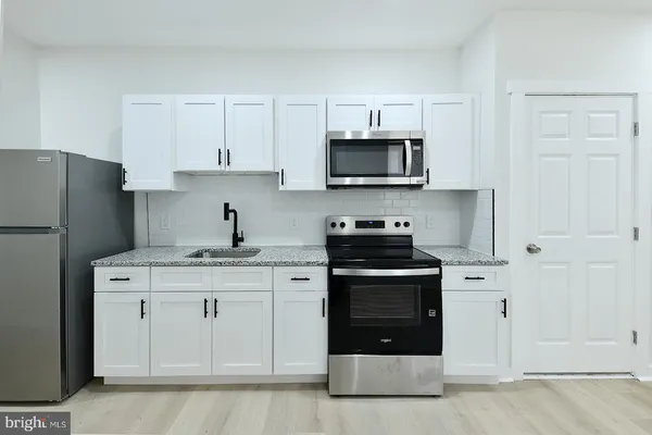 $1,350 | 2330 Bryant Avenue, Unit 2, Baltimore, MD 21217