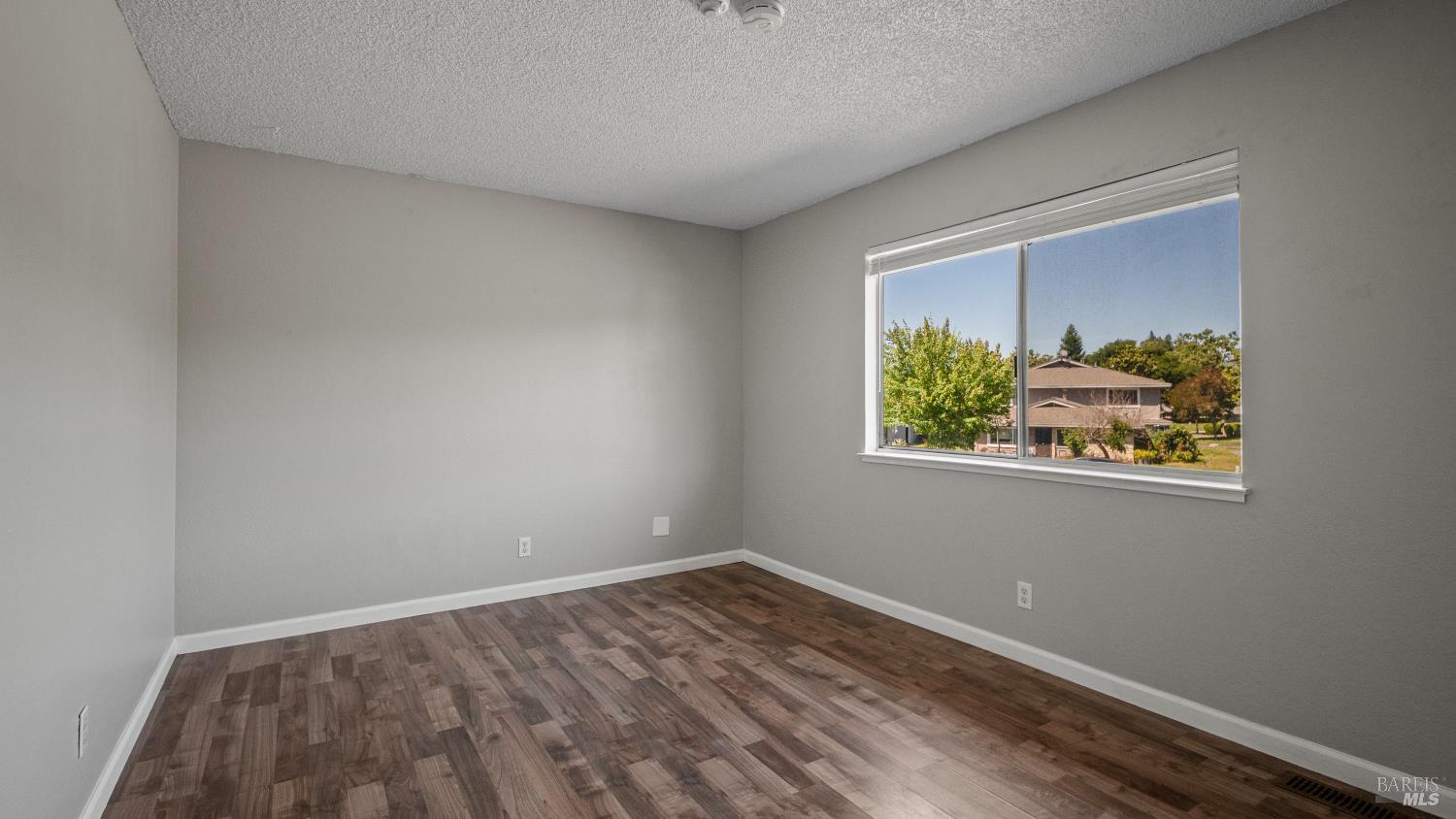 2521 Coffey Lane Santa Rosa, CA 95403 - Photo 11 of 20