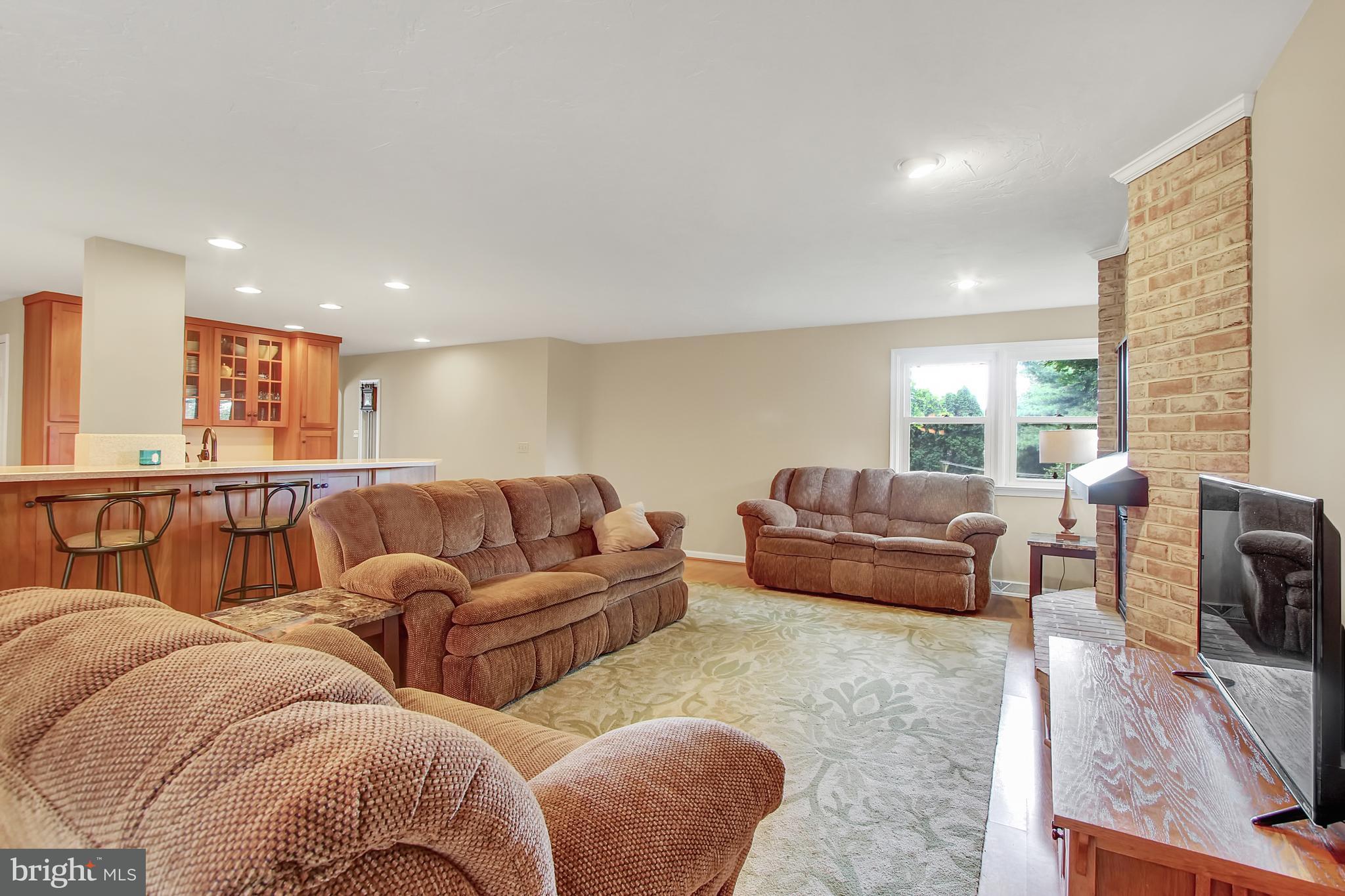 2436 Joppa Road York, PA 17403 - Photo 12 of 35