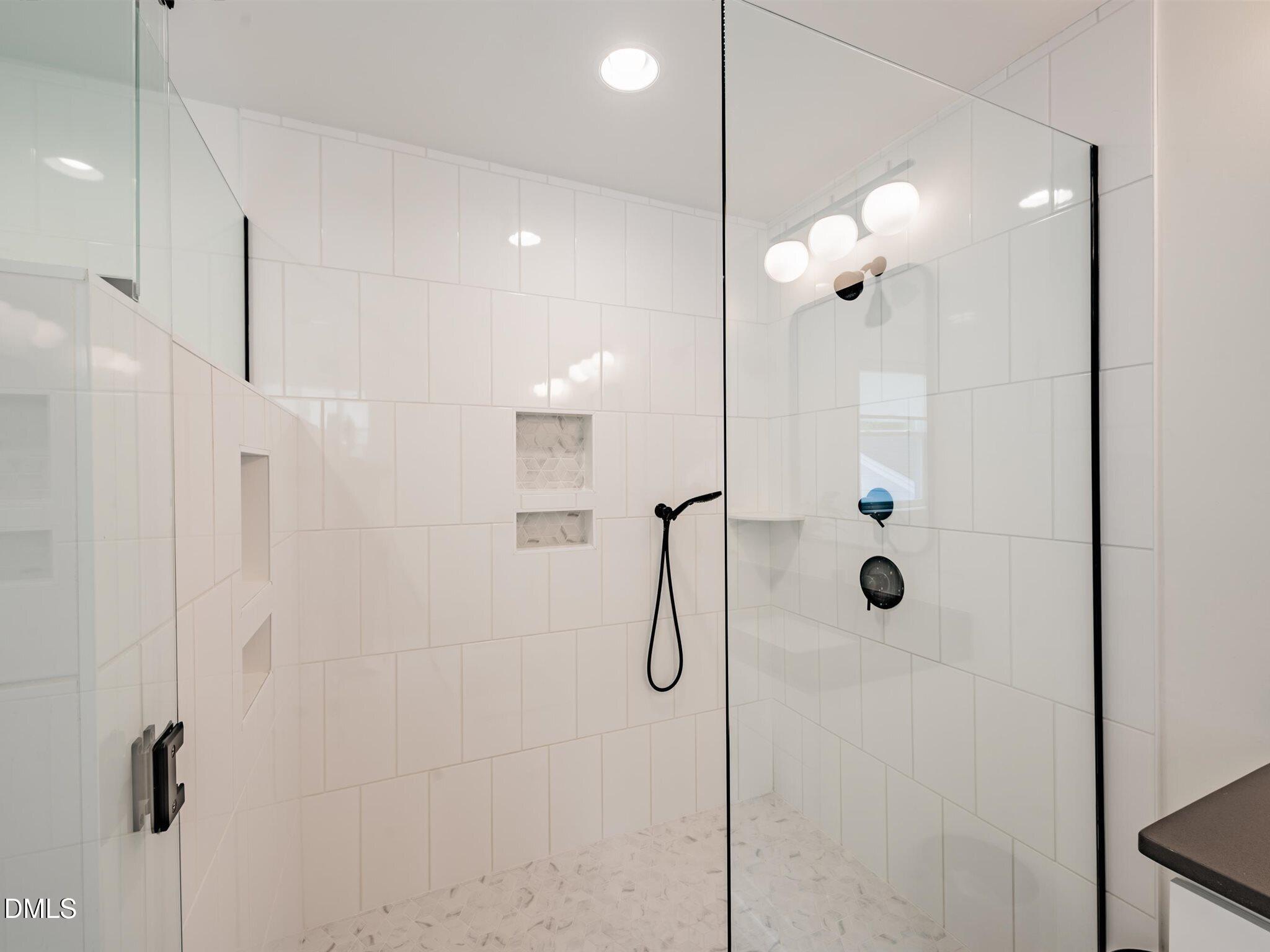 828 Woodburn Road Raleigh, NC 27605 - Photo 38 of 76 40-Primary Bath