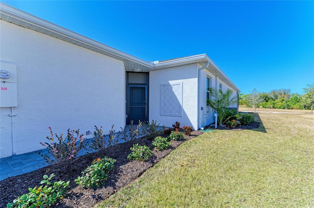 8613 Seasalt Loop Englewood, FL 34224 - Photo 18 of 92