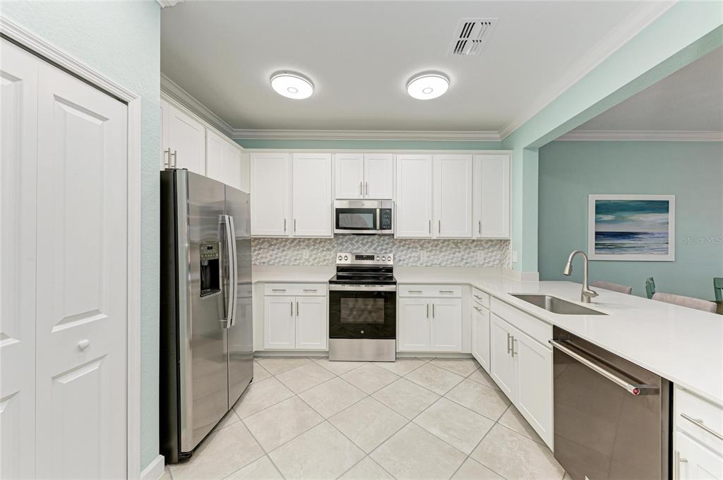 8613 Seasalt Loop Englewood, FL 34224 - Photo 34 of 92