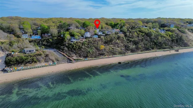 $249,990 | 31 Beach Hill Drive, Baiting Hollow, NY 11933