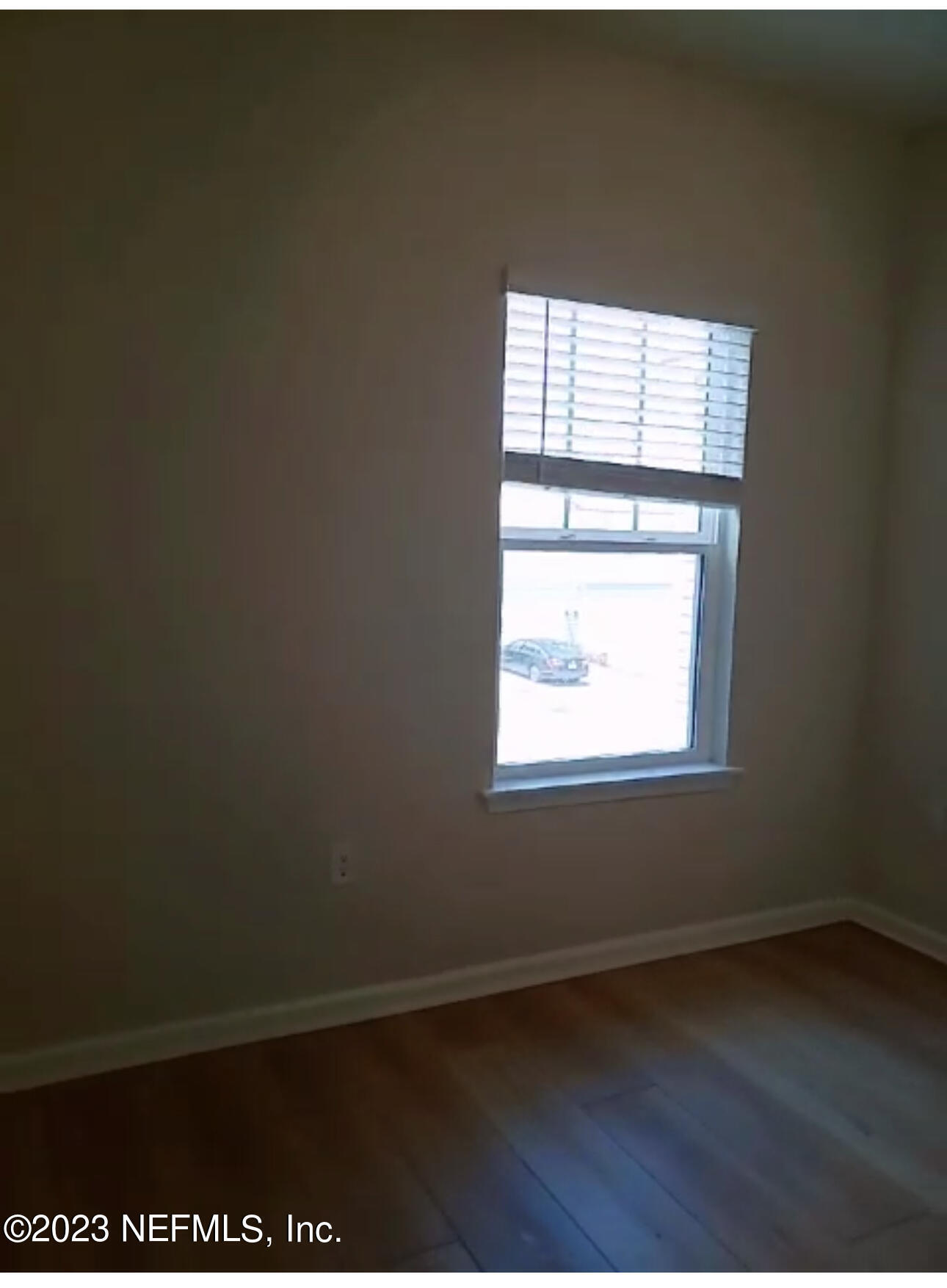 433 Pine Bluff Drive St. Augustine, FL 32092 - Photo 17 of 23 an empty room with a window
