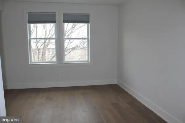 $2,500 | 5110 Fort Totten Drive Northeast, Unit 4, Washington, DC 20011