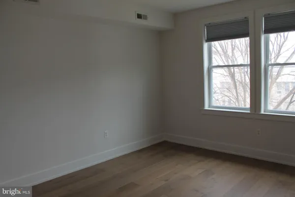 $2,500 | 5110 Fort Totten Drive Northeast, Unit 4, Washington, DC 20011