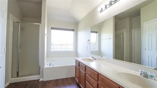 $2,400 | 2161 Teagle Drive, Rockwall, TX 75032