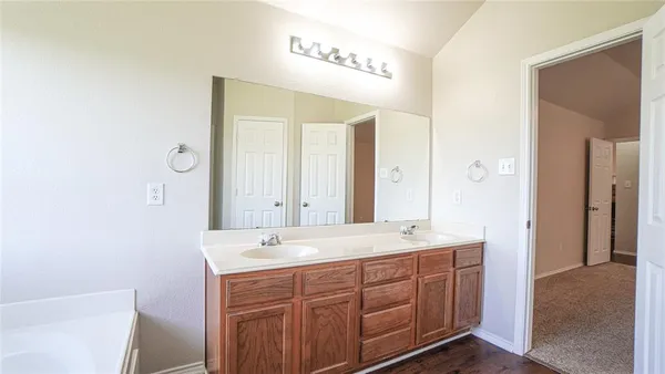 $2,400 | 2161 Teagle Drive, Rockwall, TX 75032