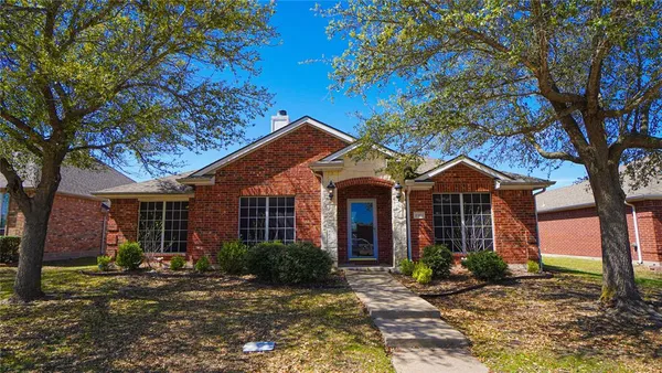 $2,400 | 2161 Teagle Drive, Rockwall, TX 75032