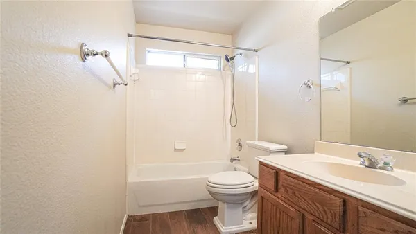 $2,400 | 2161 Teagle Drive, Rockwall, TX 75032