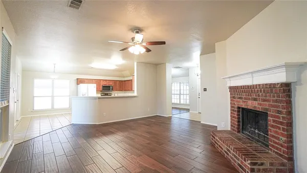 $2,400 | 2161 Teagle Drive, Rockwall, TX 75032