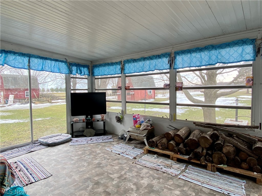 10046 Acme Road Rittman, OH 44270 - Photo 5 of 32 Gallery Image 5