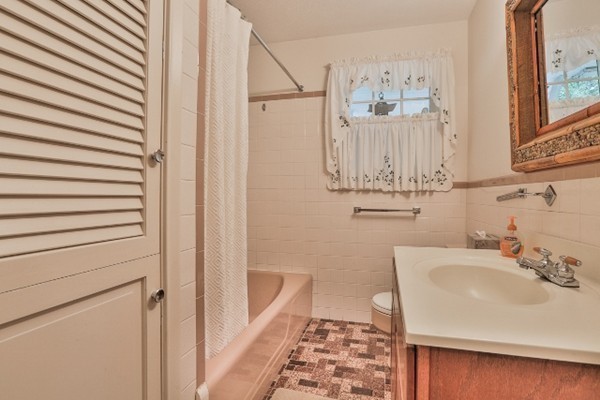 3 Swett Hill Road Sterling, MA 01564 - Photo 21 of 28 Gallery Image 21