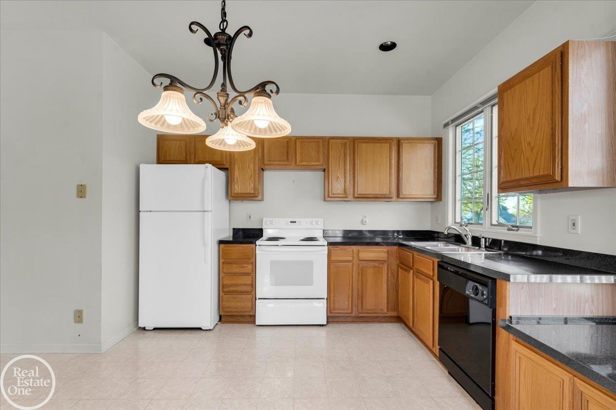 663 North Riverside Avenue St. Clair, MI 48079 - Photo 55 of 70