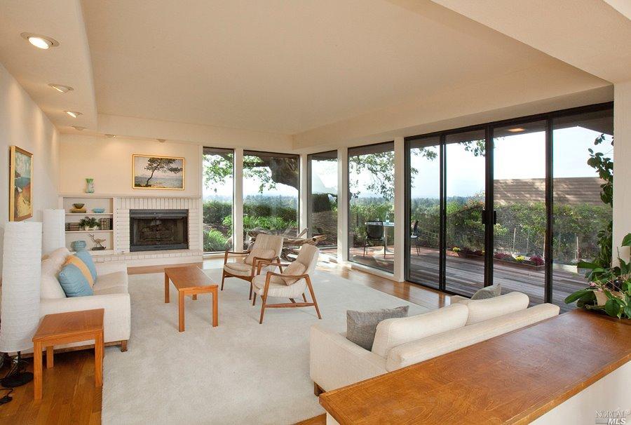 1612 Deer Run Santa Rosa, CA 95405 - Photo 1 of 1 Gallery Image 1