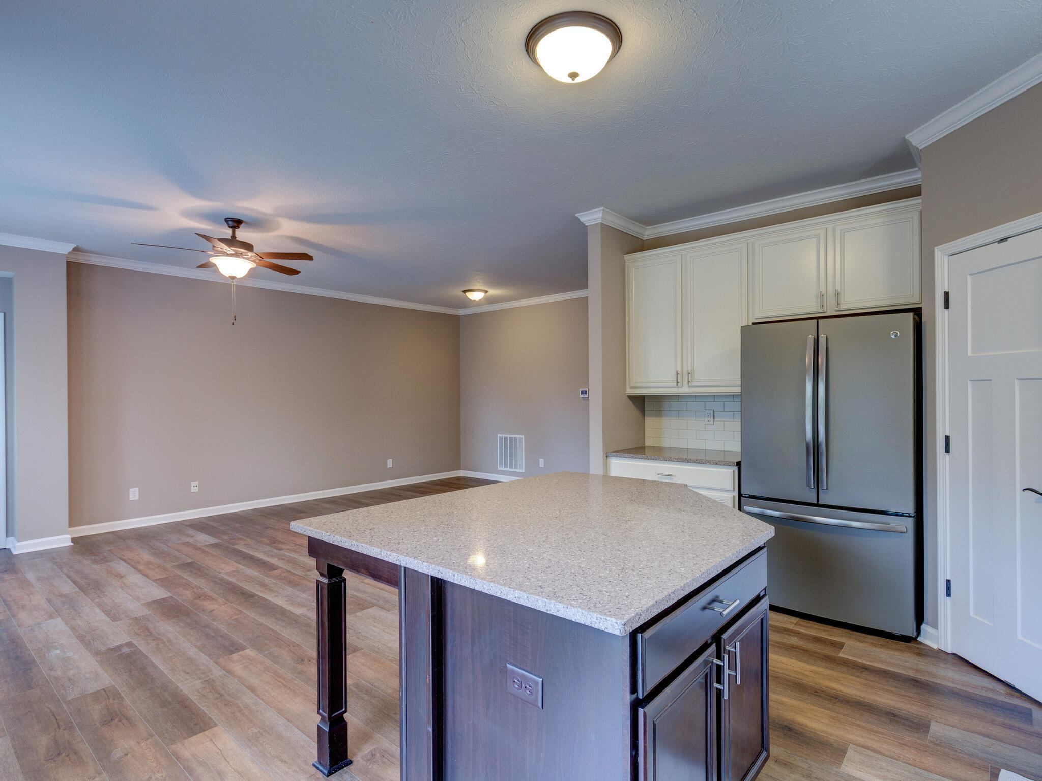 742 North Johnson Branch Road Greenfield, IN 46140 - Photo 11 of 23 Gallery Image 11
