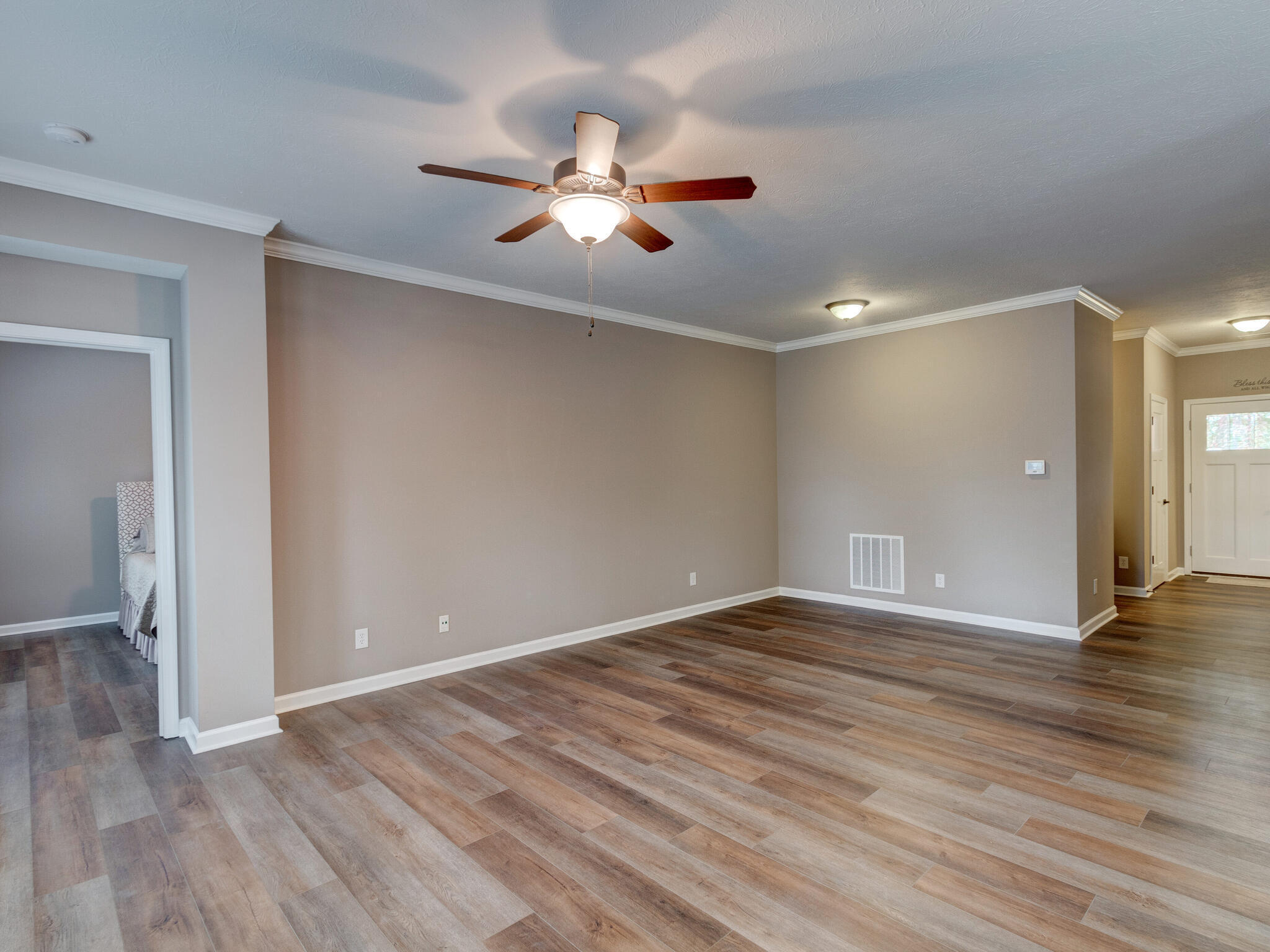 742 North Johnson Branch Road Greenfield, IN 46140 - Photo 7 of 23 Gallery Image 7
