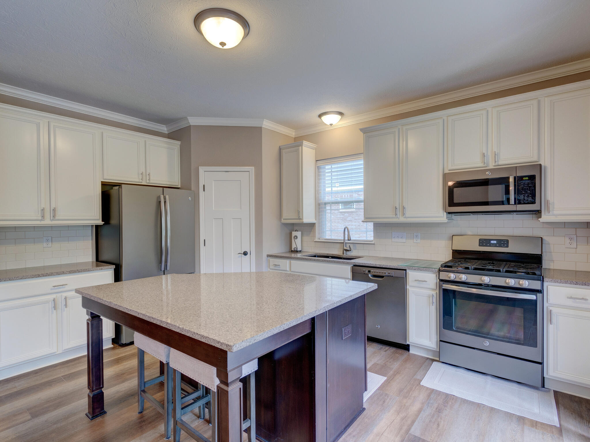 742 North Johnson Branch Road Greenfield, IN 46140 - Photo 8 of 23 Gallery Image 8