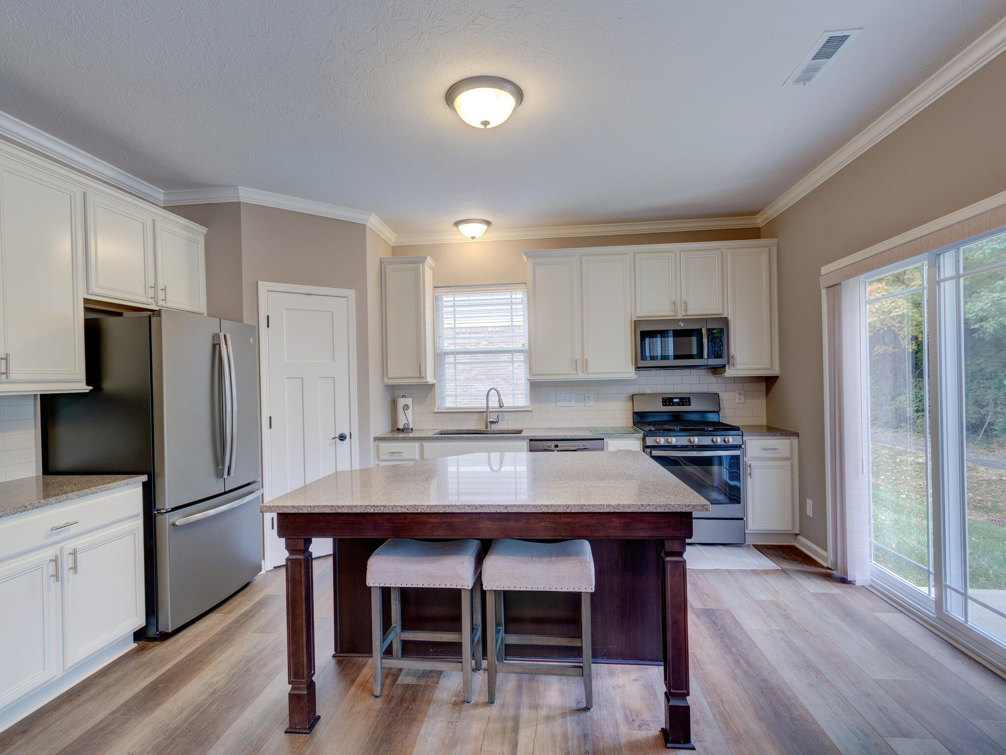 742 North Johnson Branch Road Greenfield, IN 46140 - Photo 9 of 23 Gallery Image 9