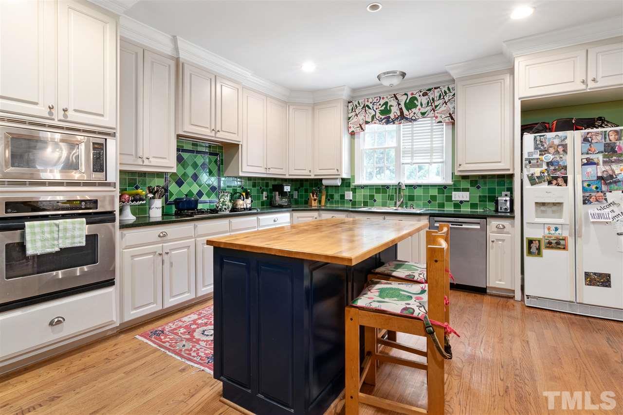 1512 Canterbury Road Raleigh, NC 27608 - Photo 11 of 30