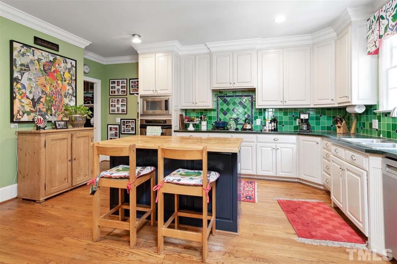 1512 Canterbury Road Raleigh, NC 27608 - Photo 12 of 30