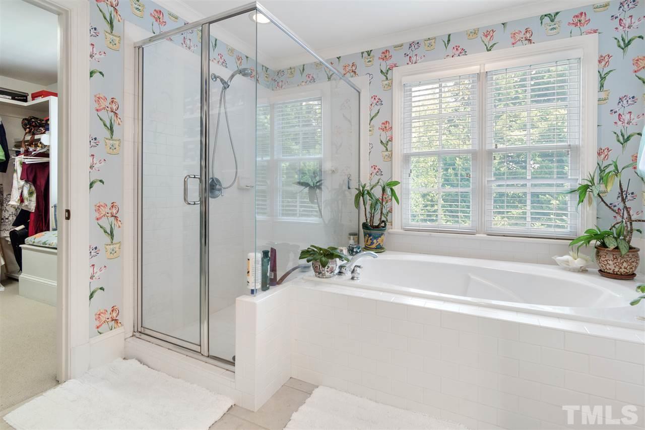 1512 Canterbury Road Raleigh, NC 27608 - Photo 22 of 30