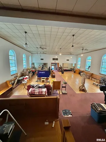 $74,900 | 120 West Poplar Street, Noble, IL 62868