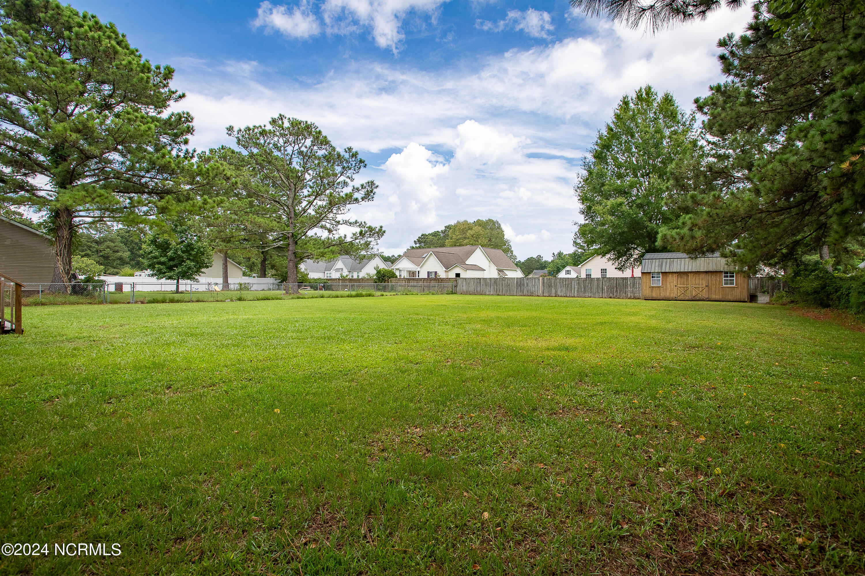 315 Gibbs Road New Bern, NC 28560 - Photo 21 of 28 22