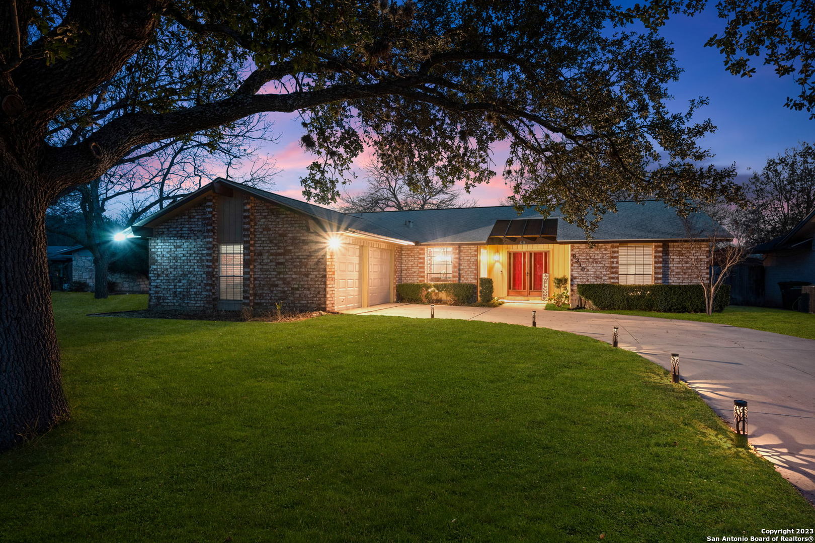 8318 Kyle Rote Street San Antonio, TX 78240 - Photo 2 of 31