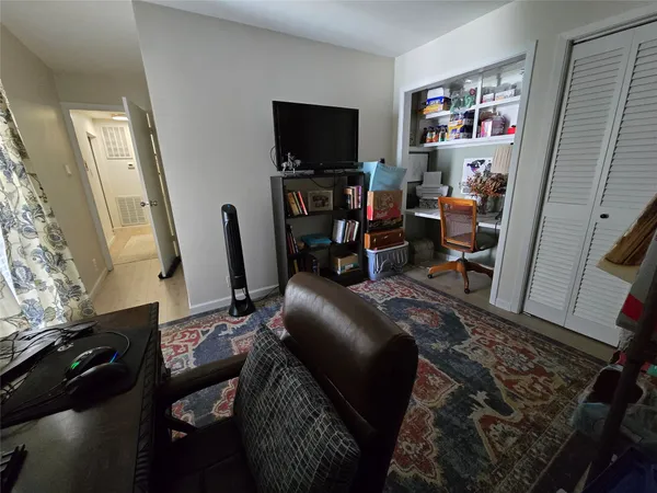 $1,875 | 950 Hardeman Street, Sealy, TX 77474