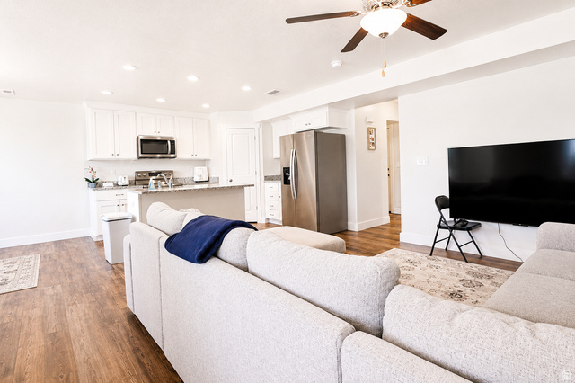 88 East Ginger Gold Road Santaquin, UT 84655 - Photo 5 of 33