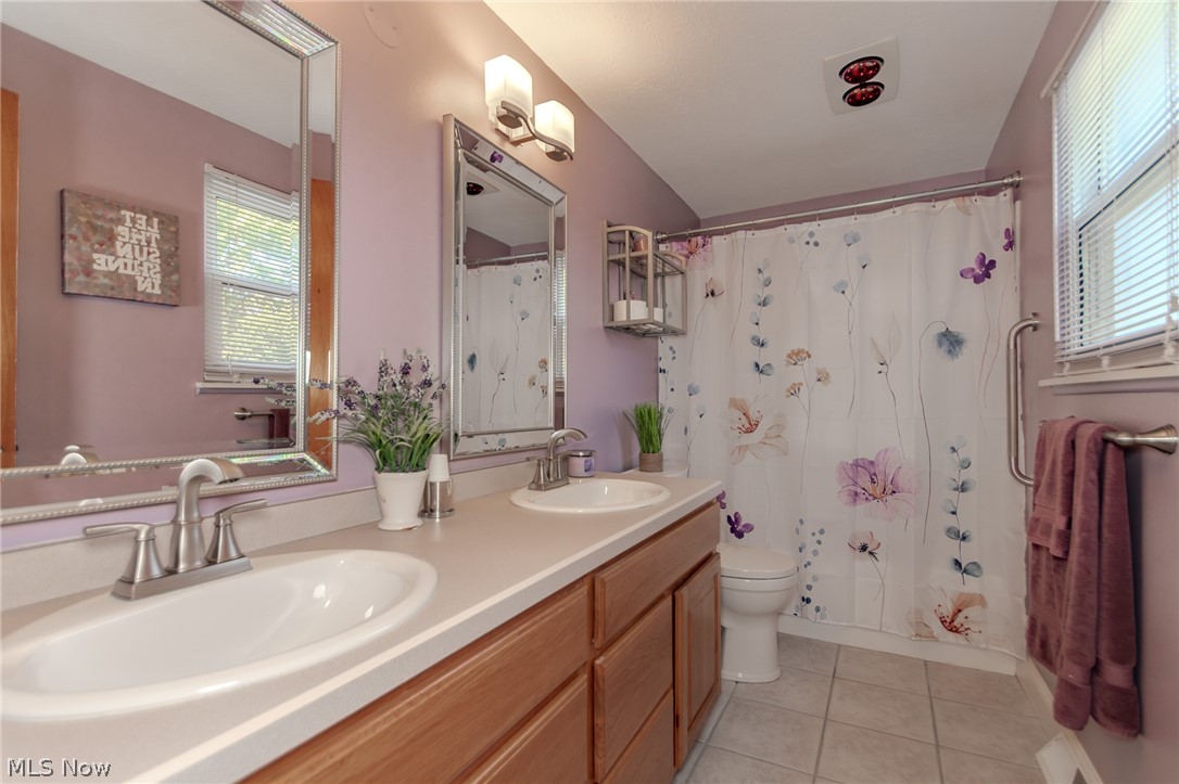 5600 Reef Road Mentor-on-the-Lake, OH 44060 - Photo 19 of 37