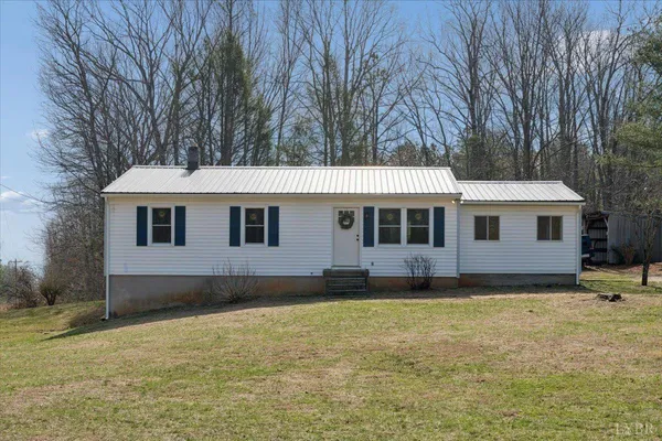 $189,900 | 146 Watts Mill Road, Pamplin, VA 23958