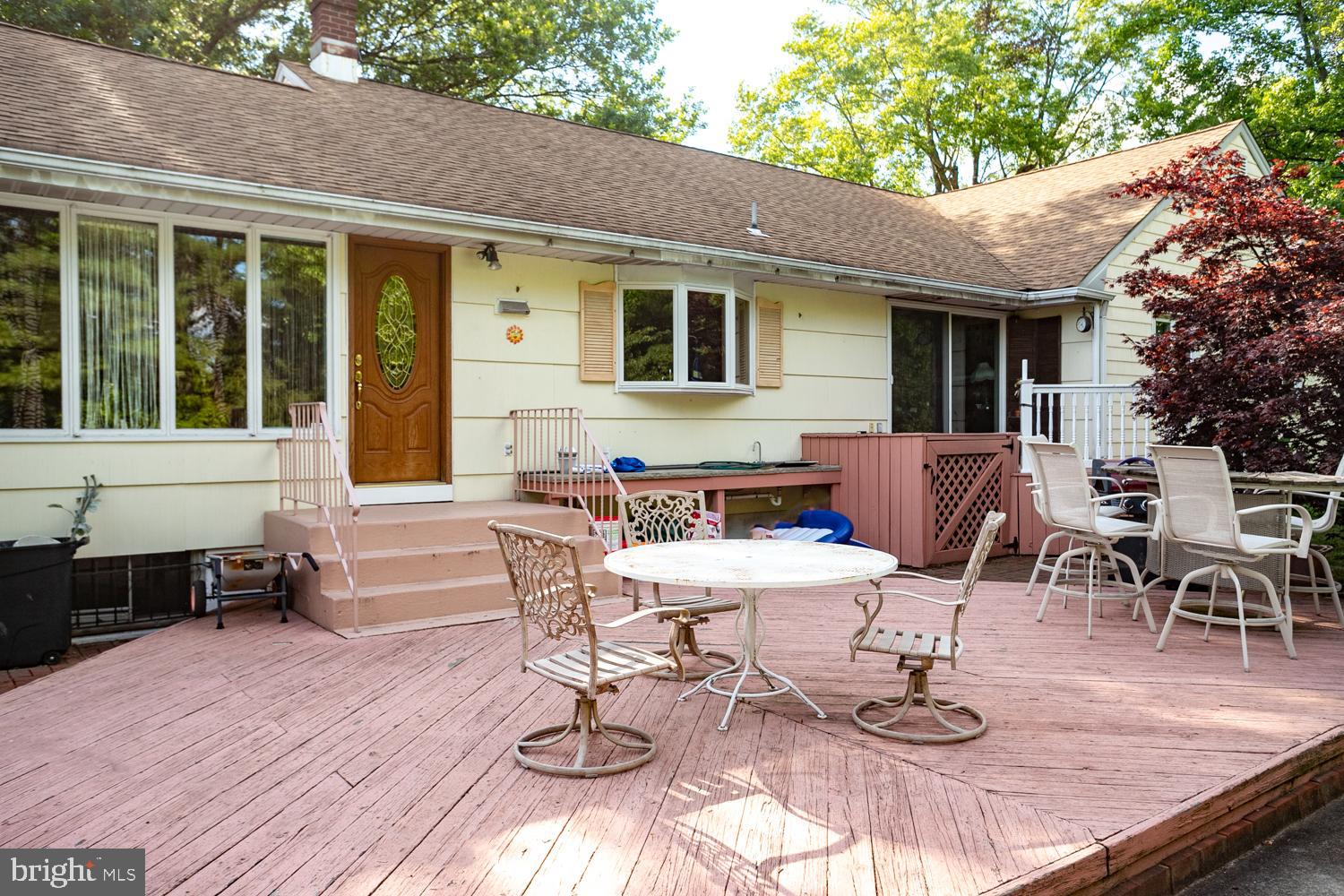 4 Hempstead Road Hamilton, NJ 08610 - Photo 20 of 23 Gallery Image 20