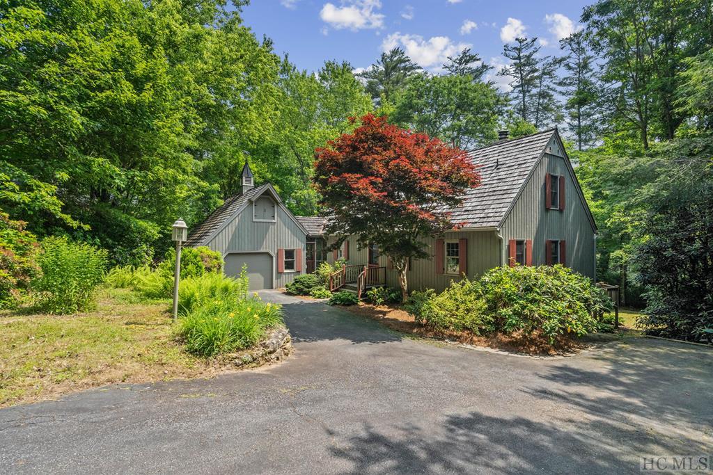 525 Arnold Road Highlands, NC 28741 - Photo 1 of 28 Gallery Image 1