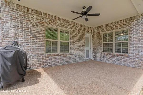 $479,000 | 1706 Bristol Drive, Nesbit, MS 38651