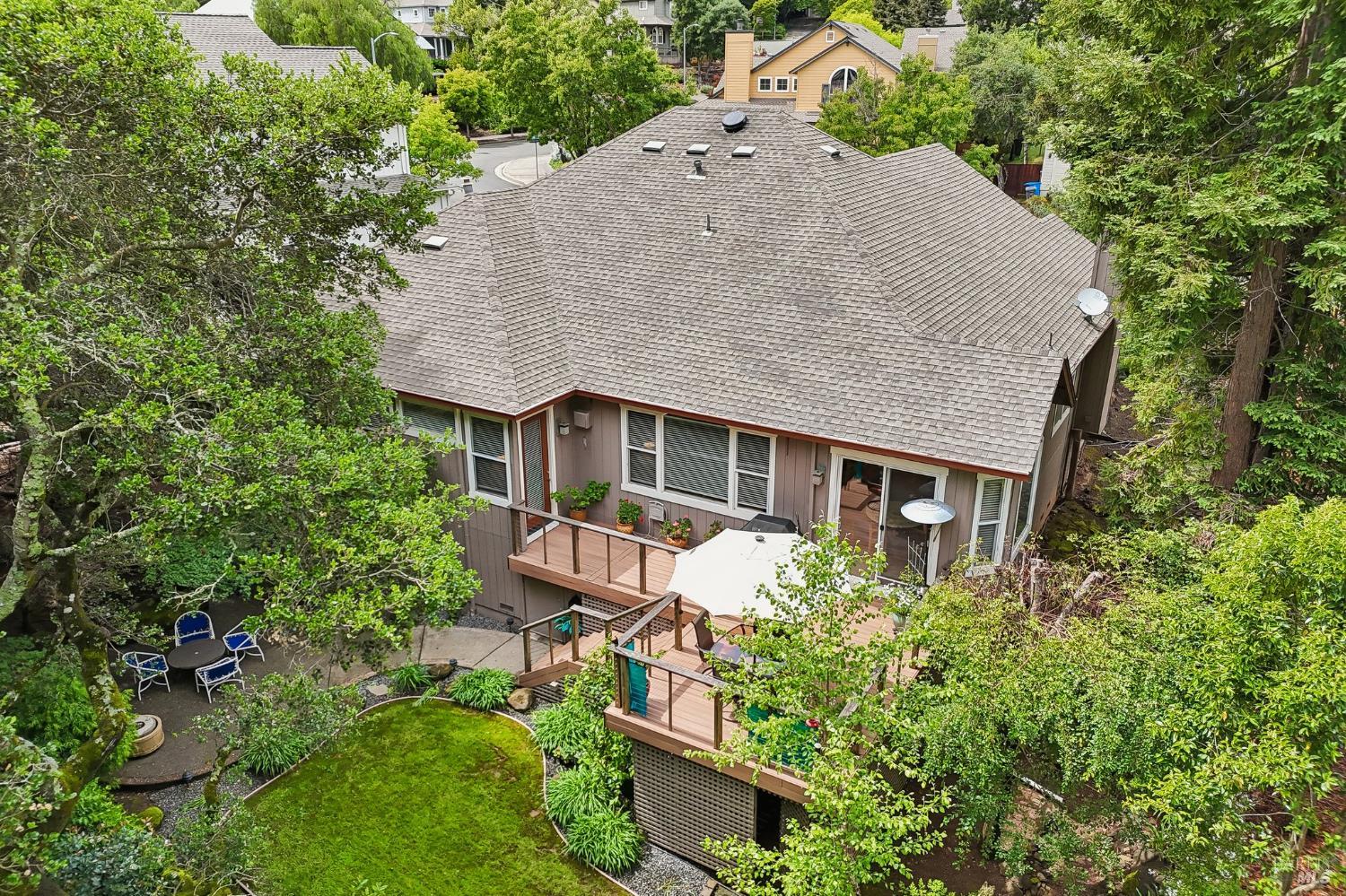 3554 Aikin Place Santa Rosa, CA 95404 - Photo 31 of 33