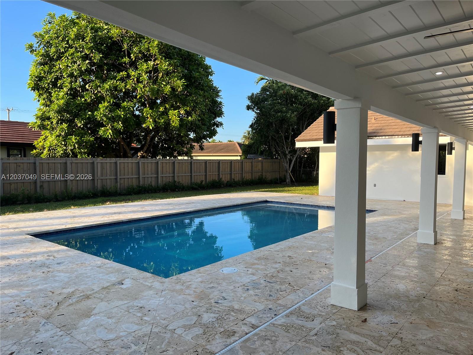 8885 Southwest 76th Terrace Miami, FL 33173 - Photo 2 of 8