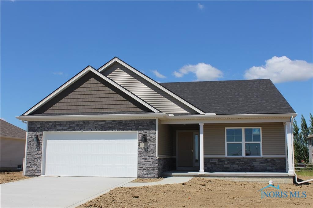 138 Fairchild Road Oregon, OH 43616 - Photo 1 of 16 Gallery Image 1