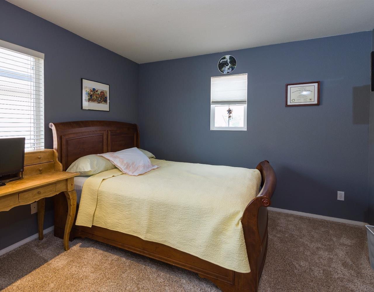 28112 Springvale Lane Castaic, CA 91384 - Photo 9 of 17 Gallery Image 9