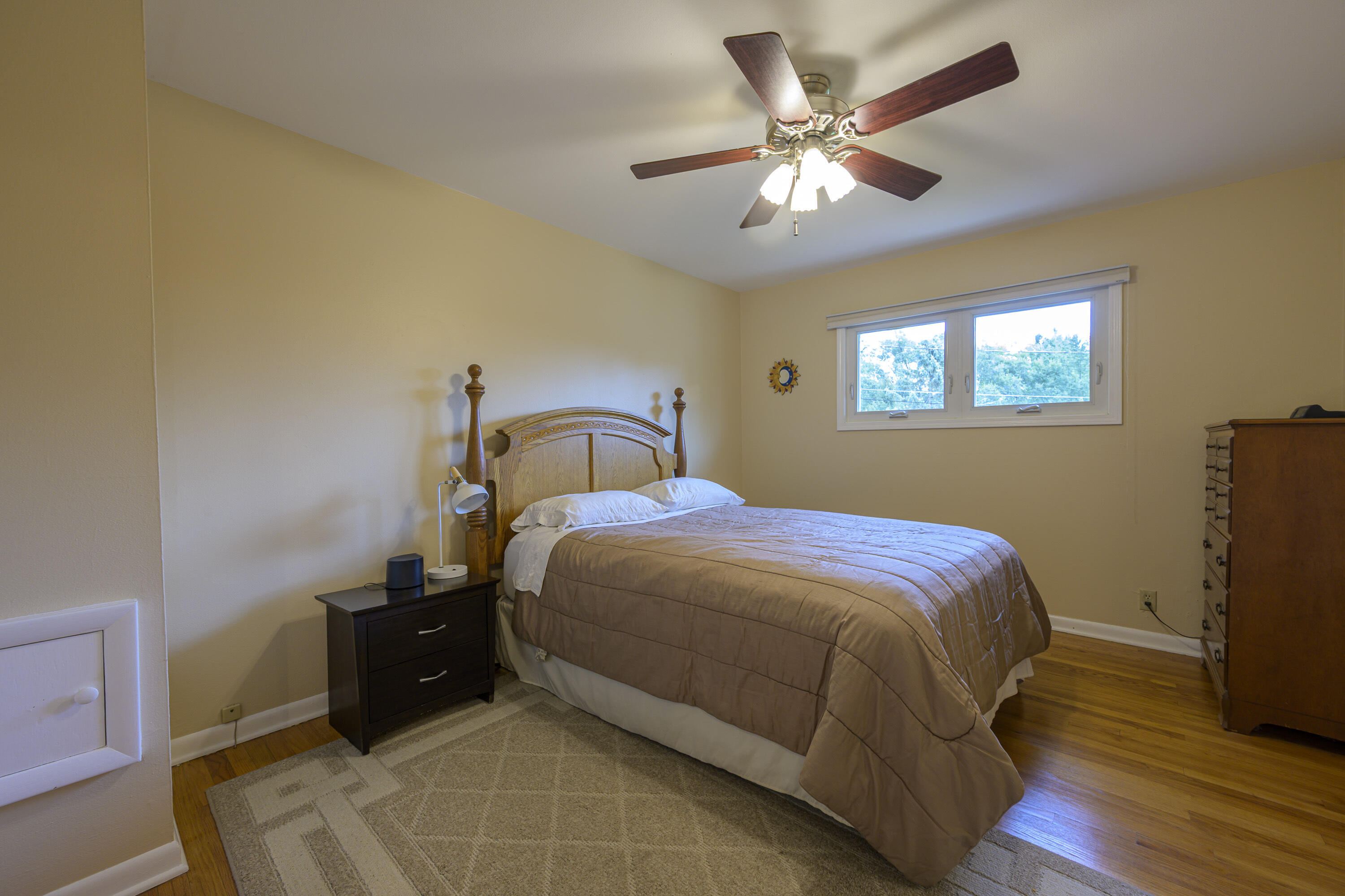 W262S3250 Ridge Road Waukesha, WI 53189 - Photo 12 of 20 Bedroom