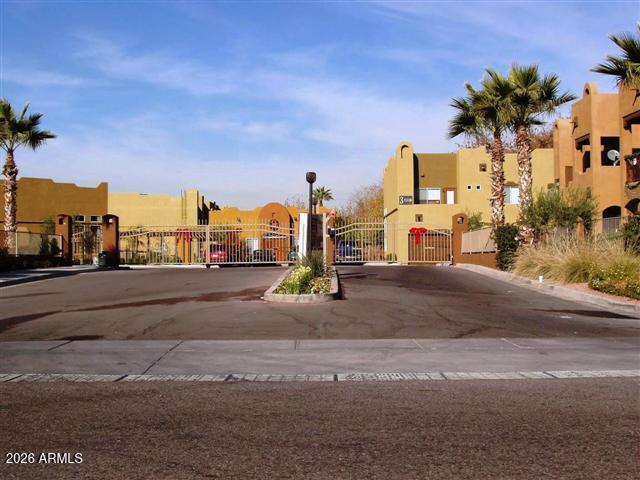 1718 West Colter Street, Unit 110 Phoenix, AZ 85015 - Photo 41 of 43 frontentry2 (Small)