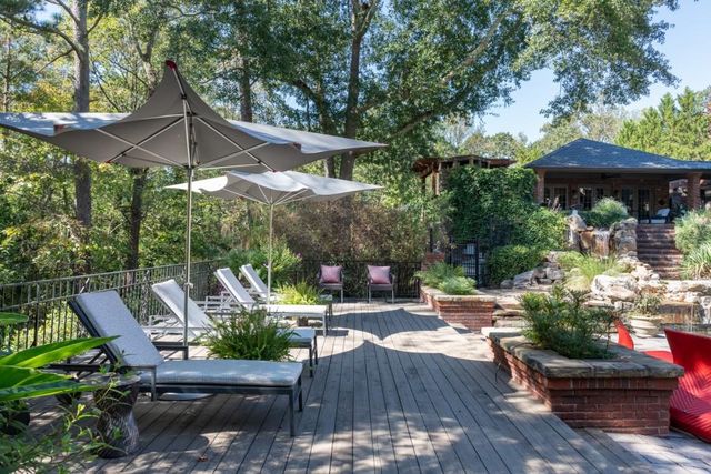 $2,675,000 | 320 Long Glen Drive, Atlanta, GA 30327