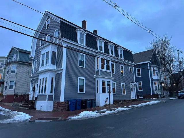 $2,182 | 53 Kellogg Street, Unit 3, Portland, ME 04101